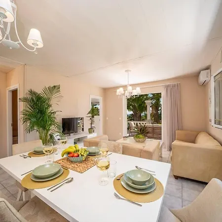 Gaia Residences With Lush Garden And Pool Argostoli  Exterior foto