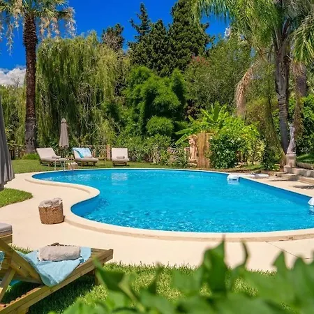 Gaia Residences With Lush Garden And Pool Argostoli  Exterior foto