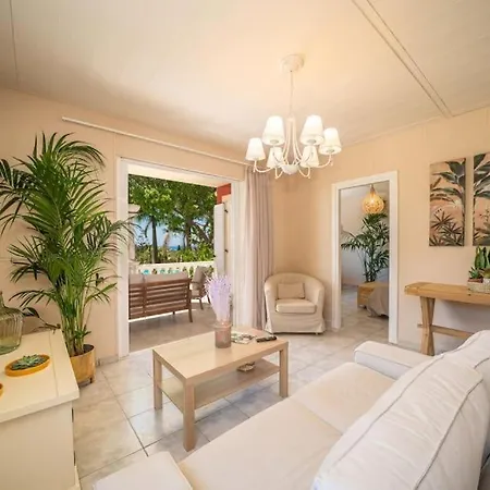 Gaia Residences With Lush Garden And Pool Argostoli  Exterior foto