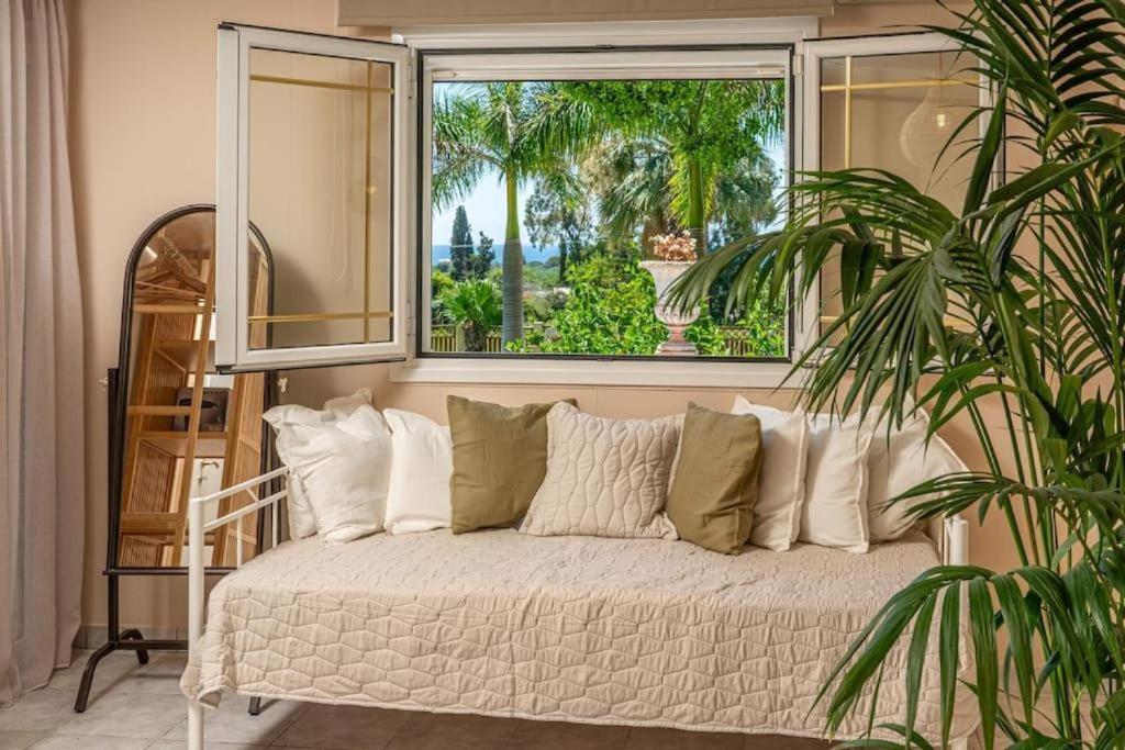Ferienhaus Gaia Residences With Lush Garden And Pool